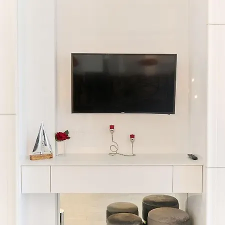 Fantasy Studio- N Pools アパート ママイア