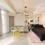 Fantasy Studio- N Pools * Mamaia