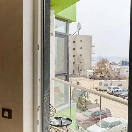 Fantasy Studio- N Pools