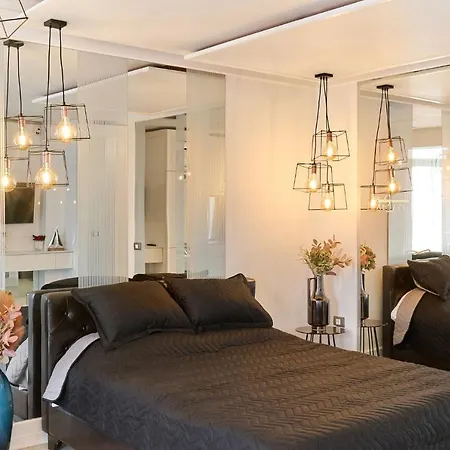 Apartment Fantasy Studio- N Pools *
