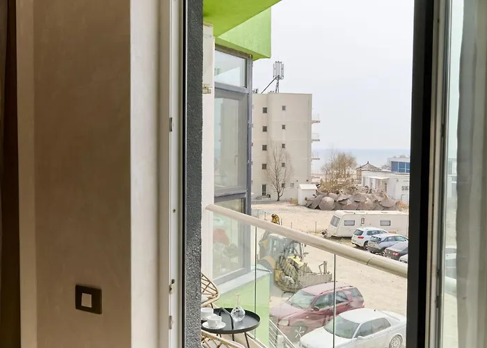 Fantasy Studio- N Pools