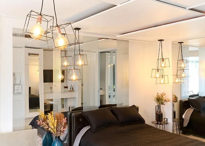 Fantasy Studio- N Pools Lägenhet