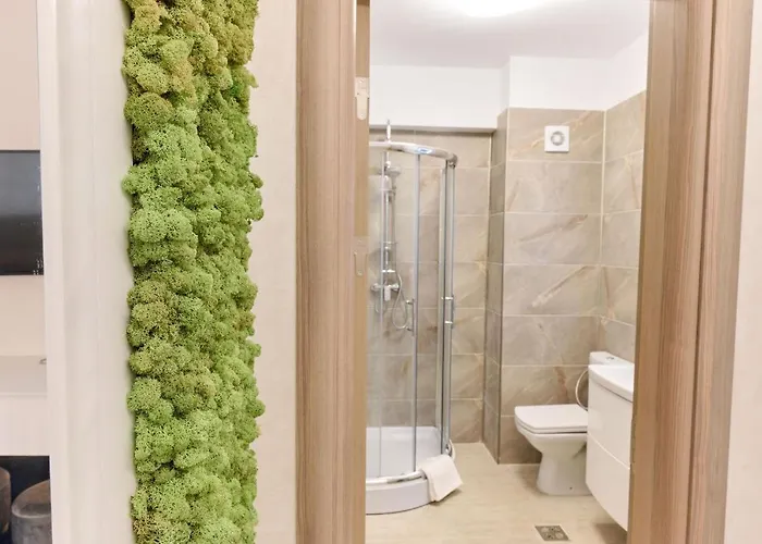 Fantasy Studio- N Pools * Mamaia