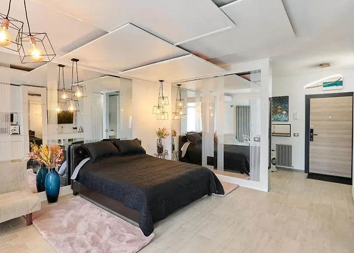 Fantasy Studio- N Pools Lägenhet